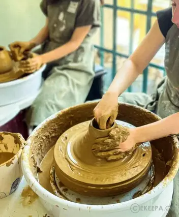 سینما ترس سفالگری با چرخ استودیو زیتون