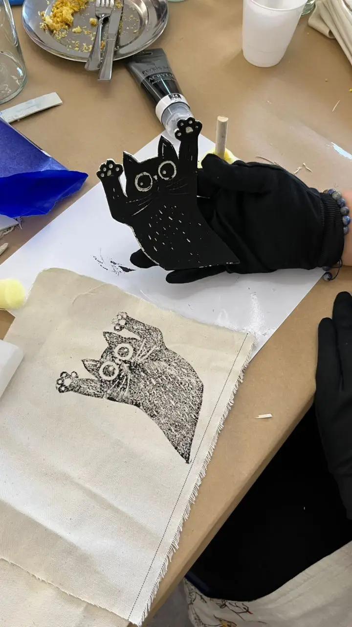 استودیو هنری راوا