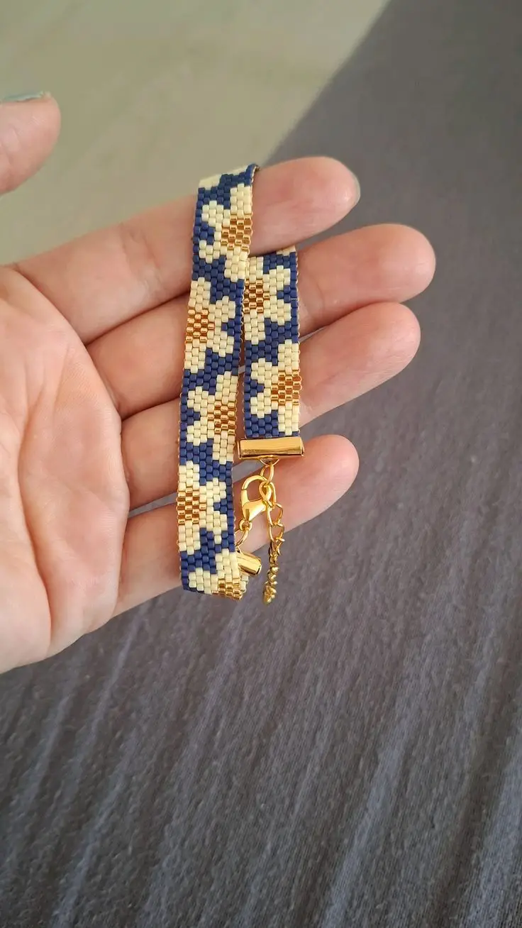 ساخت میوکی (منجوق بافی)