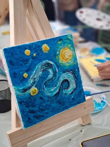 سینما ترس بوم نقاشی کیک 