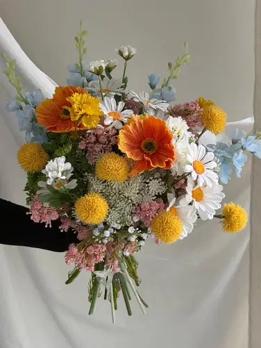 تجربه دسته‌ گل عروس